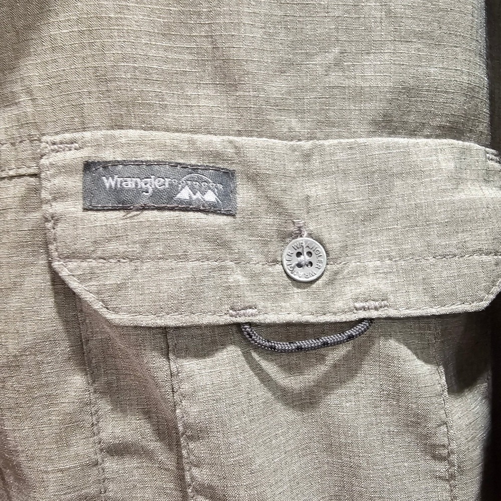Wrangler‎ Outdoor Series Shirt Mens Large Button Up Roll Tab Long Sleeve - Picture 3 of 8